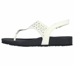 Skechers Arch Fit Meditation - Sophie -UK Clothing Sales Shop 119402 WHT E scaled