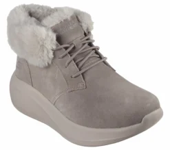 Skechers Max Cushioning Essential - Snuggle Up -UK Clothing Sales Shop 144677 DKTP E scaled