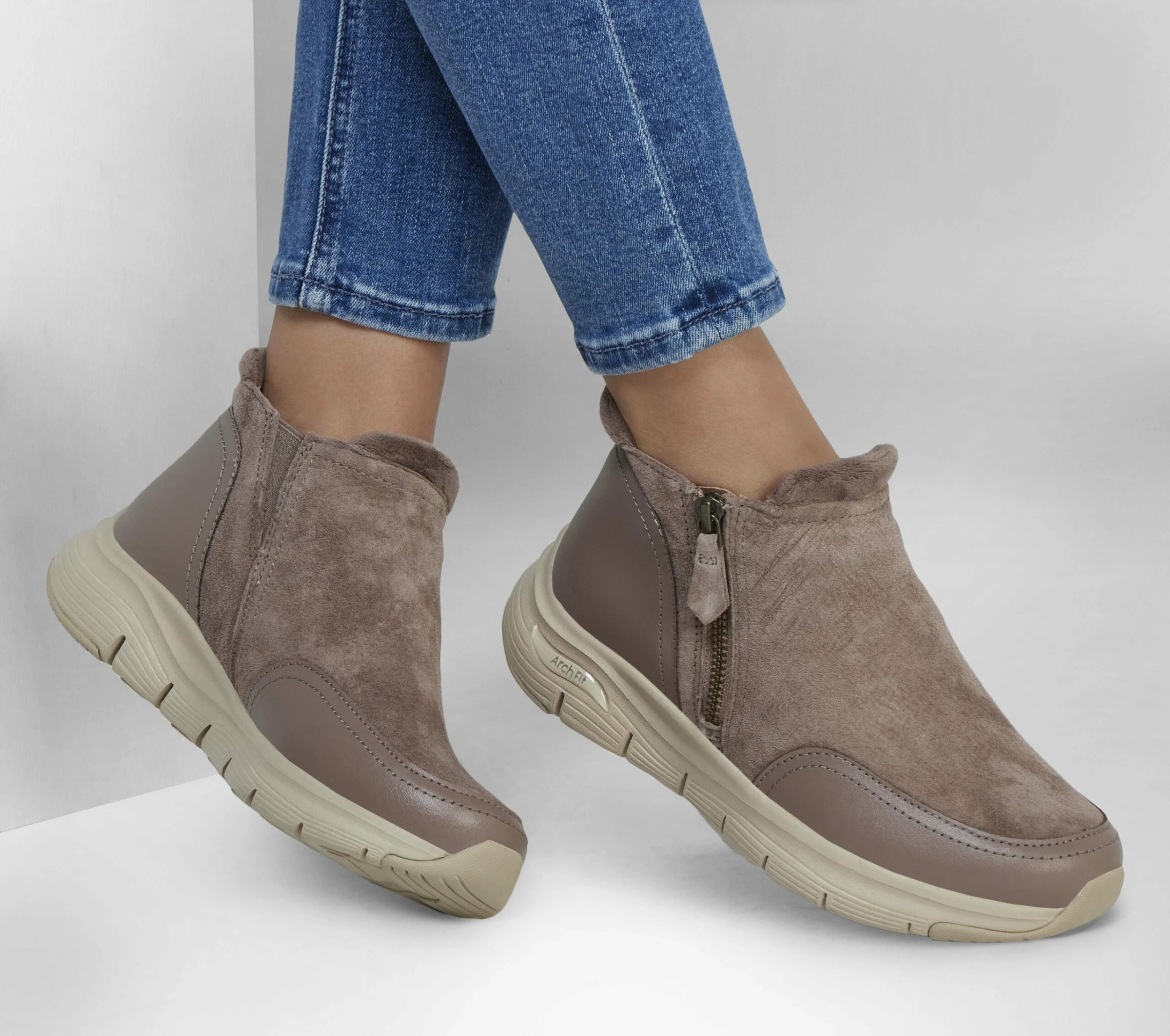 Skechers Arch Fit Smooth - Modest 2 Skechers Arch Fit Smooth - Modest - Image 2